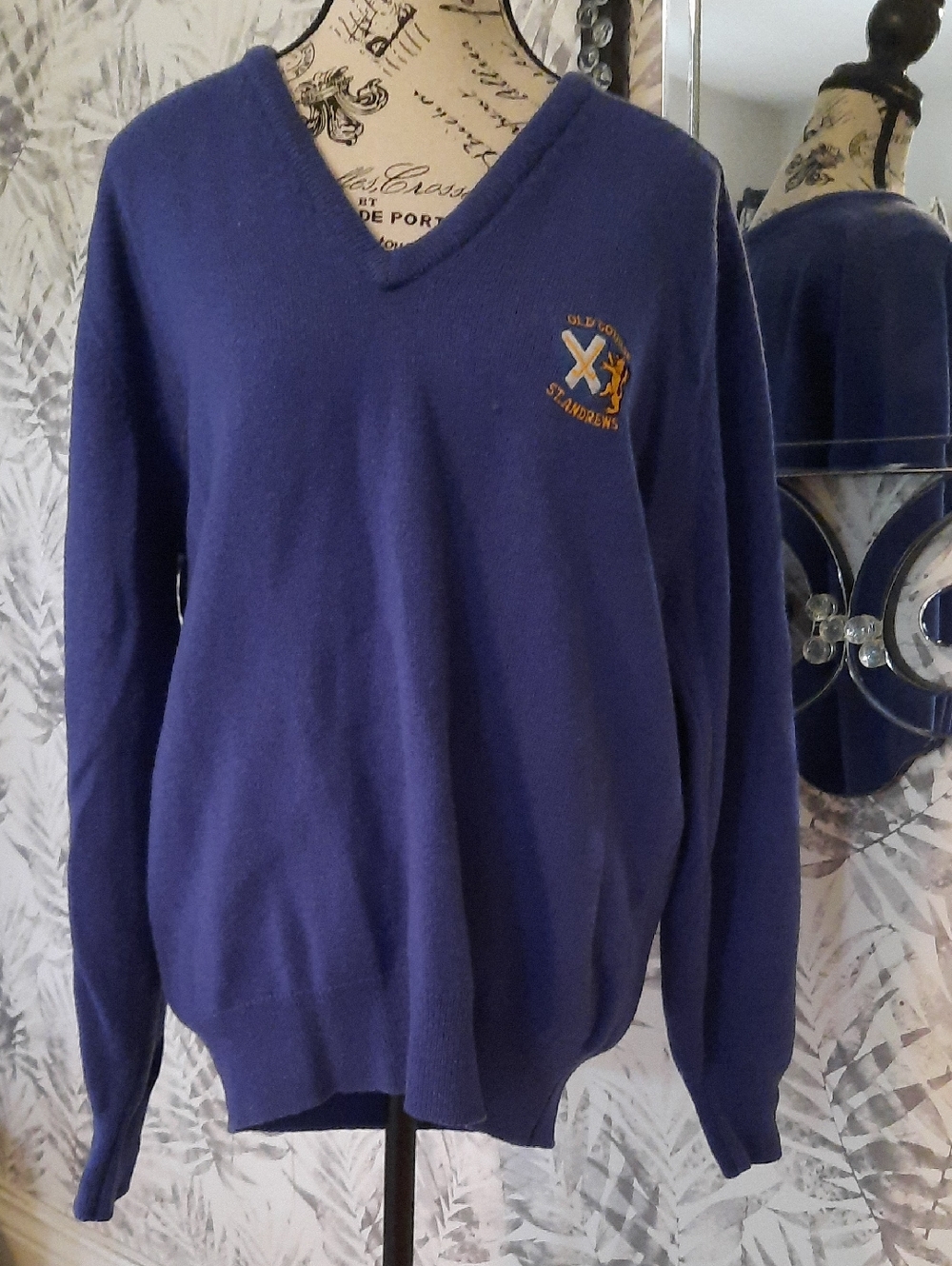 Pringle Royal Blue V-Neck Sweater with Crest Unisex.